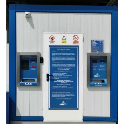 Echipament pentru spalatorii auto self service montat in container tehnic