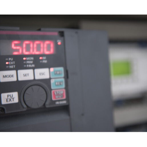 Echipamente montate in container tehnic, spalatorii auto self service 