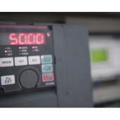 Echipamente montate in container tehnic, spalatorii auto self service 